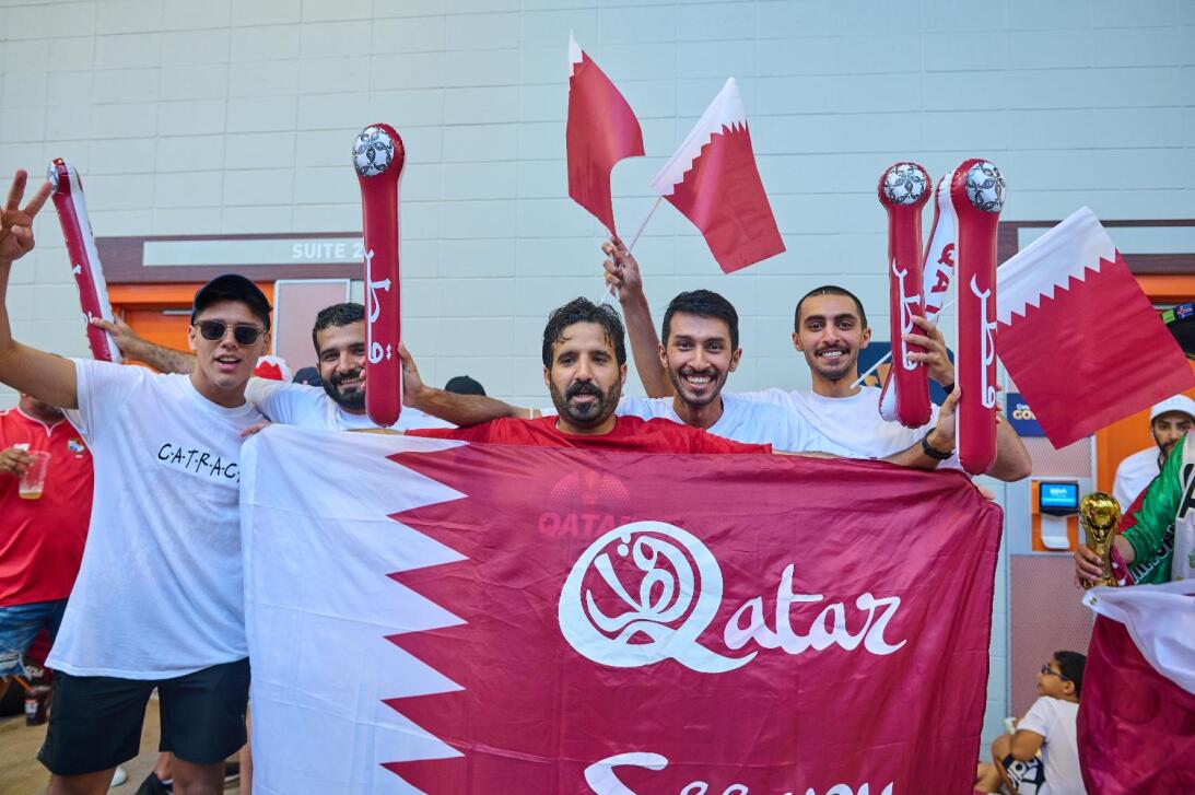 Afición de Qatar en la Copa Oro 2021