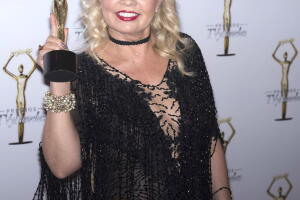 ADELA CARLA 6.jpg