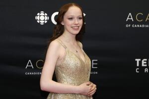 Amybeth McNulty.jpg