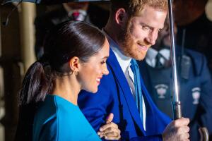 grosby markle uk 16.jpg