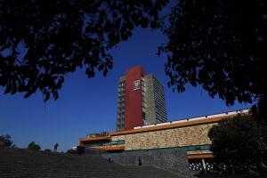 UNAM 