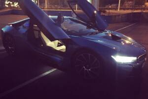 La impresionante colección de autos de Conor McGregor