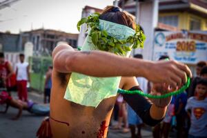 Así se vive la Semana Santa en Filipinas