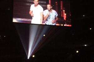 Diego Guirado sube a cantar con Prince Royce