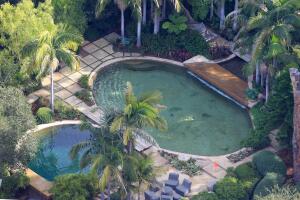 Así es la mansión de Brad Pitt donde vivió con Angelina Jolie.