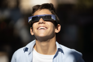 clases canceladas eclipse solar San Antonio