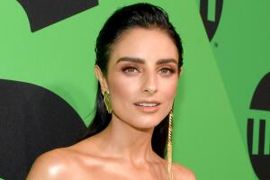 thumb aislinn derbez esta soltera otra vez revelo si todavia es novia de Jonathan Kubben.jpg