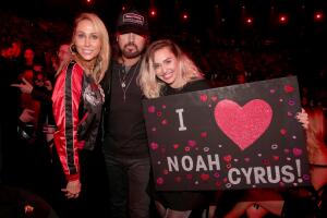 Familia Cyrus 