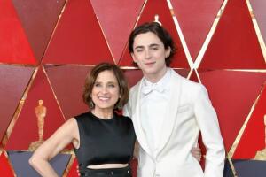 timothee-chalamet-madre.jpg