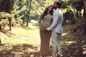 Marjorie de Sousa y Julián Gil