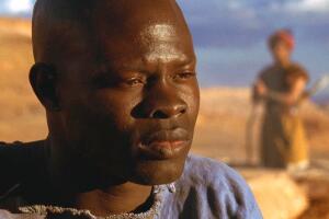 gladiador-djimon-hounsou-2000.jpg