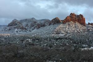 Sedona, un pequeño pueblo al norte de Arizona que se viste de blanco