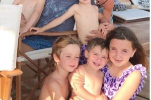 Inés Gómez Mont y sus hijos