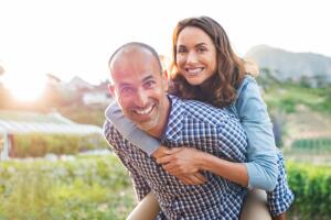 pareja-joven-feliz.jpg