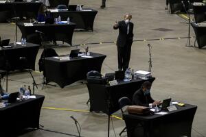 Virus Outbreak Illinois Legislature