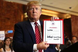 Las estrellas de telenovela van contra Donald Trump