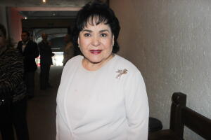 Carmen Salinas.