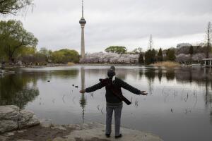 REP-GEN CORONAVIRUS-TOQUE HUMANO-FOTOS