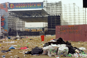 Fiasco total Woodstock 99 documental de Netflix.png