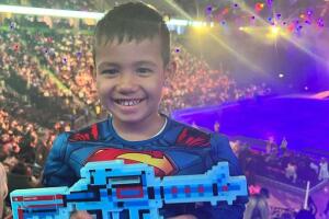 Mateo arete nov 2022 IG.jpg