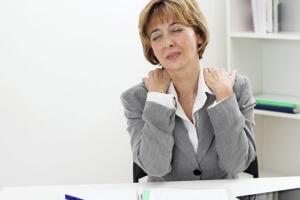 Ficar muito tempo sentada causa inúmeros problemas de saúde, dizem estudos