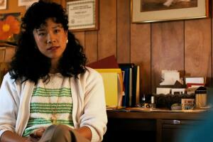 Stranger Things consejera Miss Kelly Netflix.jpg