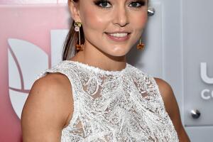 angelique_boyer_alfombra_roja_univision.jpg