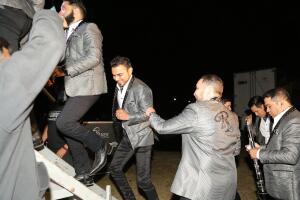 Backstage con El Recodo
