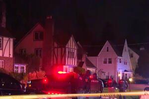 La comunidad de Orange permanece de luto.