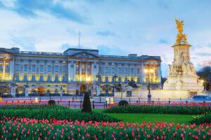 palacio_de_buckingham_atardecer.jpg