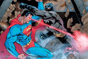 Superman derrotanto a Batman