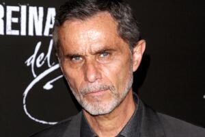 HUMBERTO ZURITA THUMB.jpg