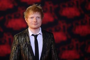 FRANCE-ENTERTAINMENT-MUSIC-AWARD