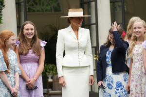 melania trump en reunio´n