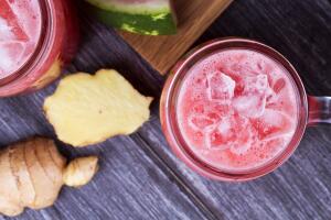 suco-melancia-gengibre-0117-1400x800.jpg