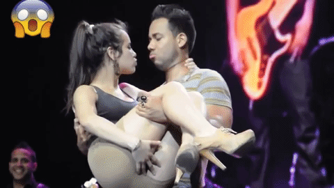 Los besos más polémicos de los famosos