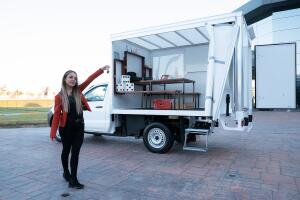 Nallely Esparza maestra México