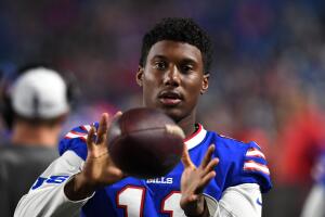 Zay Jones