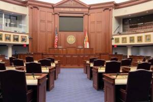 Entre las propuestas fallidas hay medidas sobre E-Verify, impuestos a la propiedad, seguros de vivienda y compra de armas.