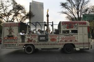 En fotos: El Corruptour, un viaje por la corrupción mexicana