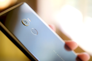 Xiaomi Mi Mix 2
