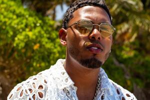 Myke Towers Premios Juventud 2025