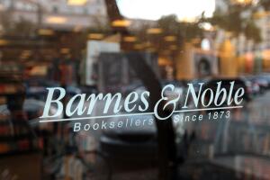 Barnes And Nobles Booksellers Considers Selling Itself