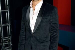 Sebastián Rulli Pequeños Gigantes USA