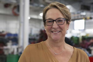 Patty Schachtner arrebató a los republicanos un puesto seguro en el Senado de Wisconsin en un circuito tradicionalmente conservador que en 2016 ganó Trump por un cómodo margen.