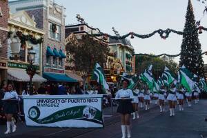 Desfile Diisneyland 1.jpg