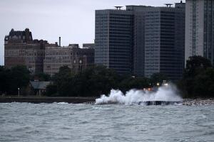 Olas en el lago Michigan