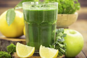 suco_detox_jilo_com_limao.jpg