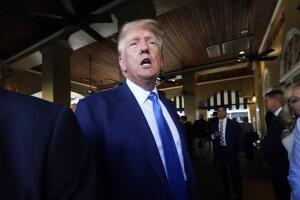 Donald Trump investigación Mar a Lago nuevos cargos