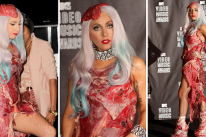 lady-gaga-vestido-carne.png